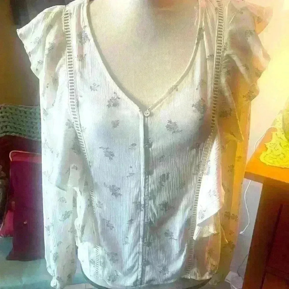 NWT Planet Gold Blouse - Picture 1 of 2
